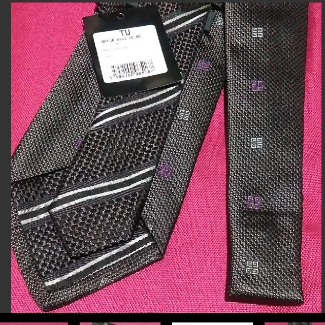 GIVENCHY(ジバンシィ)の✨ジバンシー、ジャガード織り、PARIS メンズのファッション小物(ネクタイ)の商品写真