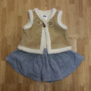 オールドネイビー(Old Navy)の【70】オールドネイビー　ボアベスト　ベビー　女の子　ベスト(ジャケット/コート)