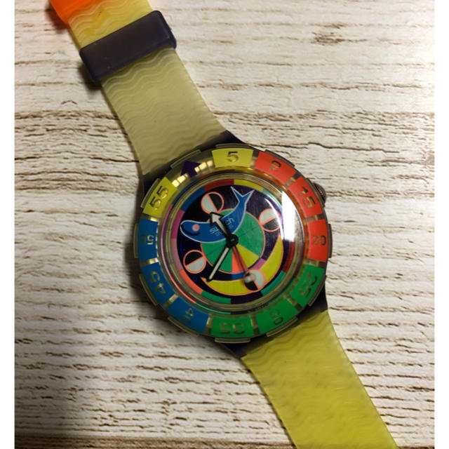 swatch(スウォッチ)の更に値下げ‼️swatch 腕時計 ケース付き メンズの時計(腕時計(アナログ))の商品写真