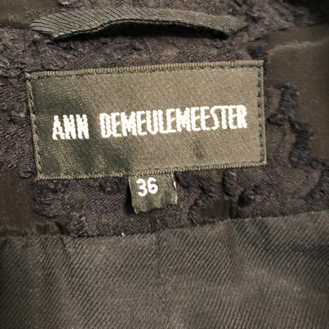 Ann Demeulemeester(アンドゥムルメステール)のANN DEMEULEMEESTER 黒 柄 ジャケット レディースのジャケット/アウター(その他)の商品写真