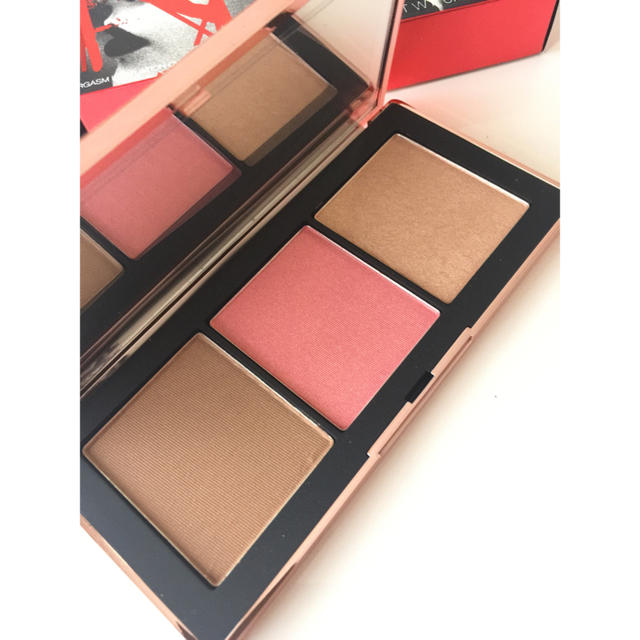 NARS オーガズム インフェチュエーション チークパレット  箱付き 残り1点