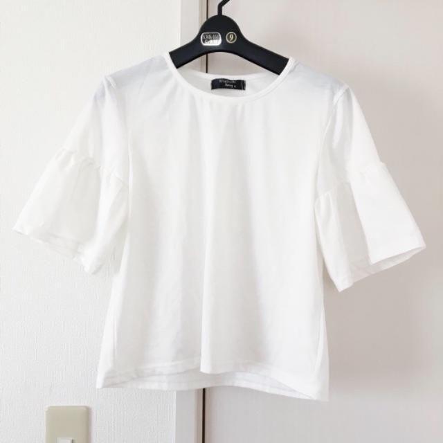 しまむら(シマムラ)のワイド ボリューム 袖 uネック ホワイト 白 tシャツ レディースのトップス(Tシャツ(半袖/袖なし))の商品写真