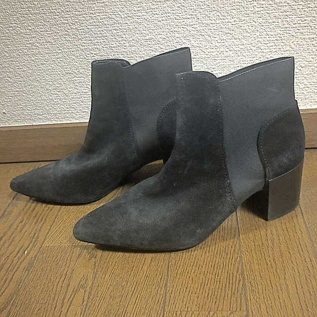 ZARA(ザラ)のZARA ショートブーツ ブラック レディースの靴/シューズ(ブーティ)の商品写真