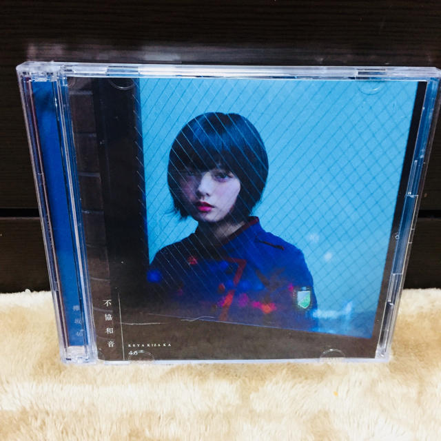 欅坂46(けやき坂46)(ケヤキザカフォーティーシックス)の欅坂46 不協和音 type-A CD&DVD エンタメ/ホビーのCD(ポップス/ロック(邦楽))の商品写真