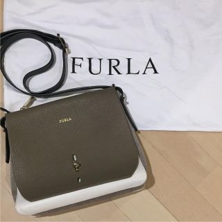 フルラ(Furla)の美品！FURLAショルダーバック(ショルダーバッグ)