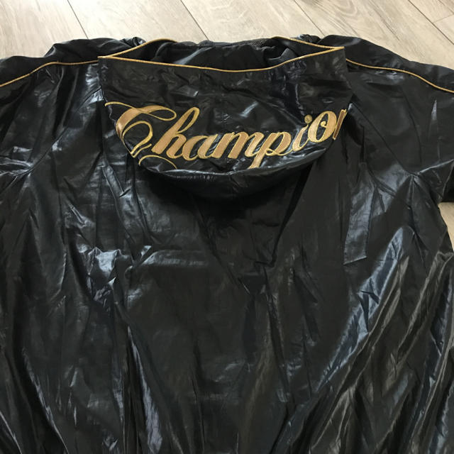 Champion(チャンピオン)のチャンピオン☆ウインドブレーカー メンズのジャケット/アウター(ナイロンジャケット)の商品写真