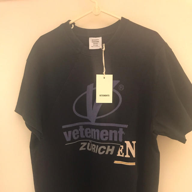 vetements 再構築 Tシャツ