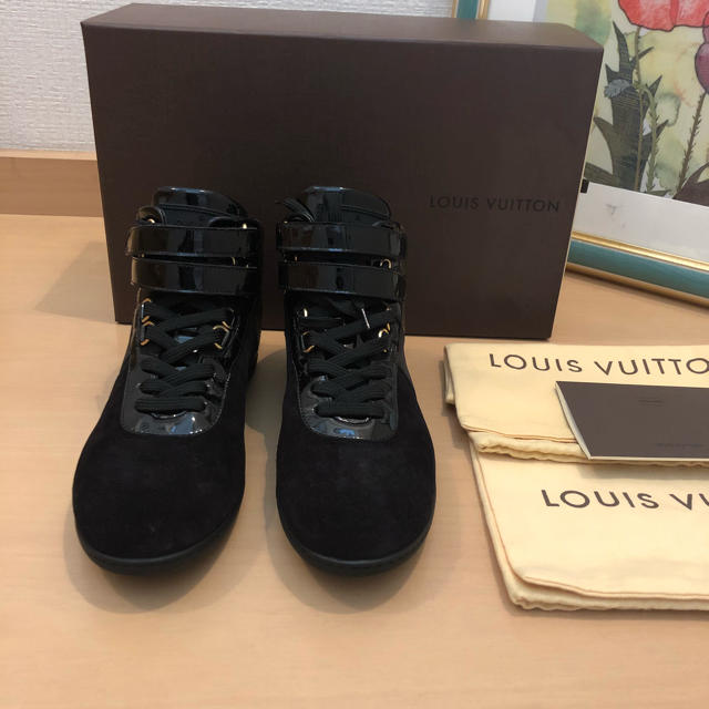 LOUIS VUITTON(ルイヴィトン)の理香様専用 レディースの靴/シューズ(スニーカー)の商品写真