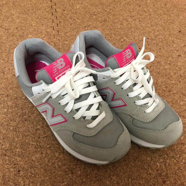 New Balance Yui 様専用 ニューバランス 574 23 5 グレー ピンクの通販 By Happy ニューバランスならラクマ