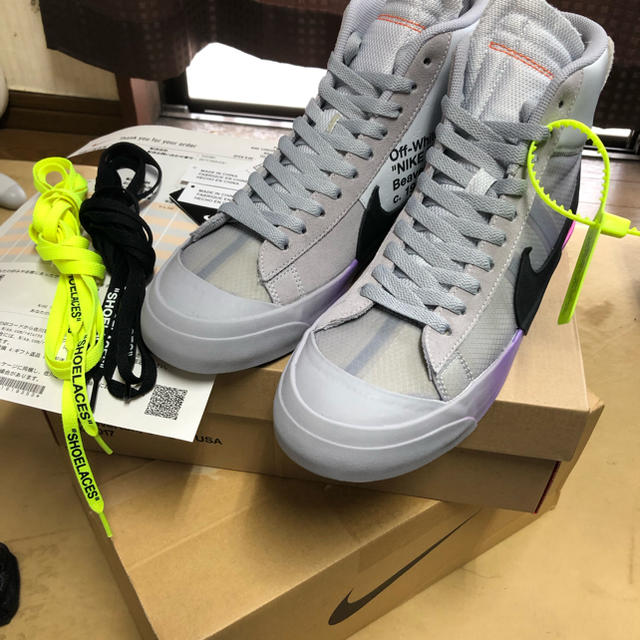 ナイキ オフホワイト ブレザー off-white スニーカー 27.5センチSNKRS商品状態