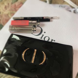 ディオール(Dior)のディオール ボーテ CD 黒 エナメル コスメ ポーチ 新品未使用の美品！(ポーチ)