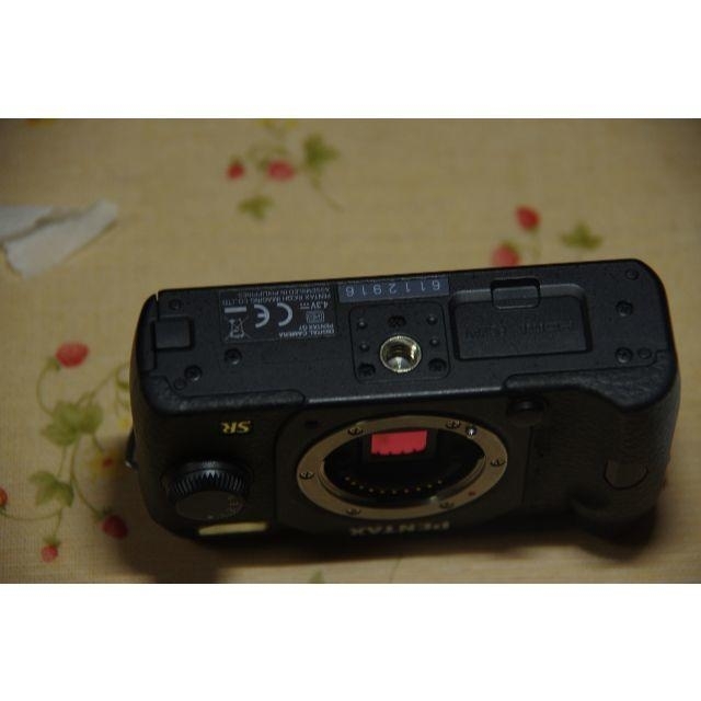 PENTAX(ペンタックス)のPENTAX Q7　ダブルズームキット　ブラック スマホ/家電/カメラのカメラ(ミラーレス一眼)の商品写真