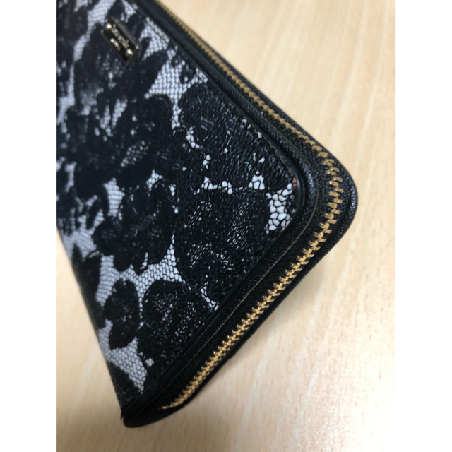 kate spade new york(ケイトスペードニューヨーク)のケイトスペード 長財布 花柄 レース レディースのファッション小物(財布)の商品写真