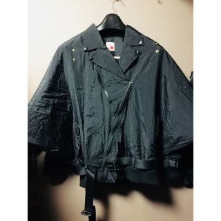 コムデギャルソン(COMME des GARCONS)の中古intheROWaday...変形ドルマンスリーブナイロンライダースポンチョ(ポンチョ)