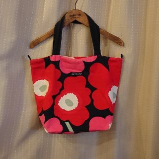 マリメッコ(marimekko)の☆日本未発売marimekko限定トート☆(トートバッグ)