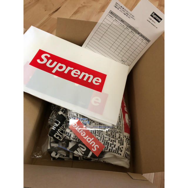 Supreme(シュプリーム)のSupreme newsprint skate pant シュプリーム  メンズのパンツ(ワークパンツ/カーゴパンツ)の商品写真