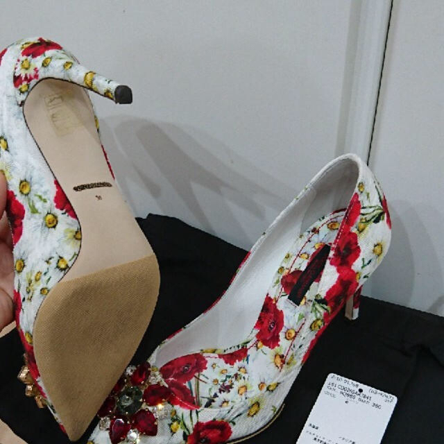 DOLCE&GABBANA(ドルチェアンドガッバーナ)のmio様専用 レディースの靴/シューズ(ハイヒール/パンプス)の商品写真