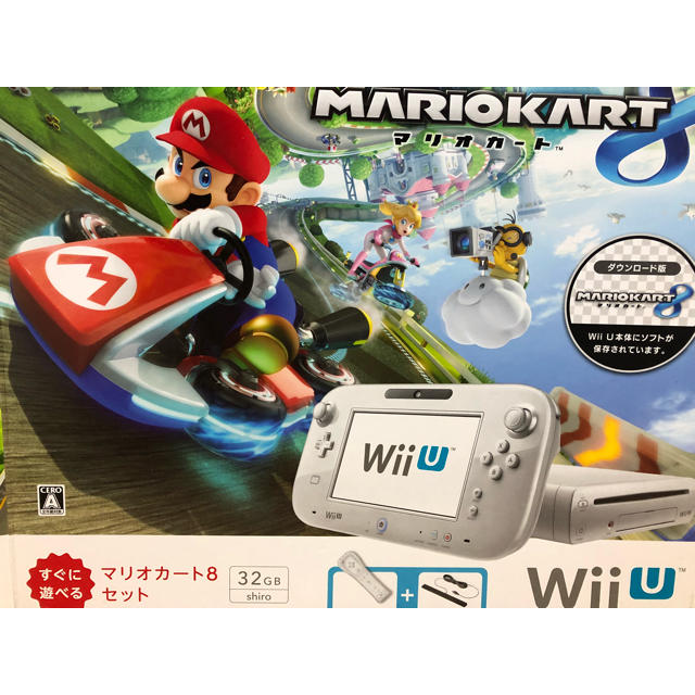 Wii U 本体(マリオカート8ダウンロード版 32GB白)＋各種ソフト4セット