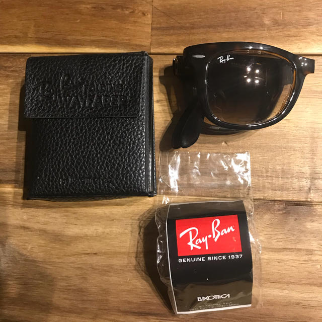 Ray-Ban(レイバン)のレイバン 折りたたみサングラス レディースのファッション小物(サングラス/メガネ)の商品写真