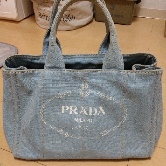 PRADA - PRADA カナパ♡水色♡プラダの通販 by ちい's shop｜プラダならラクマ