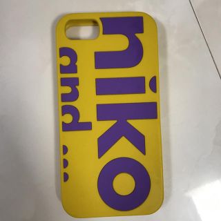 ニコアンド(niko and...)のNiko and スマホケース(iPhoneケース)