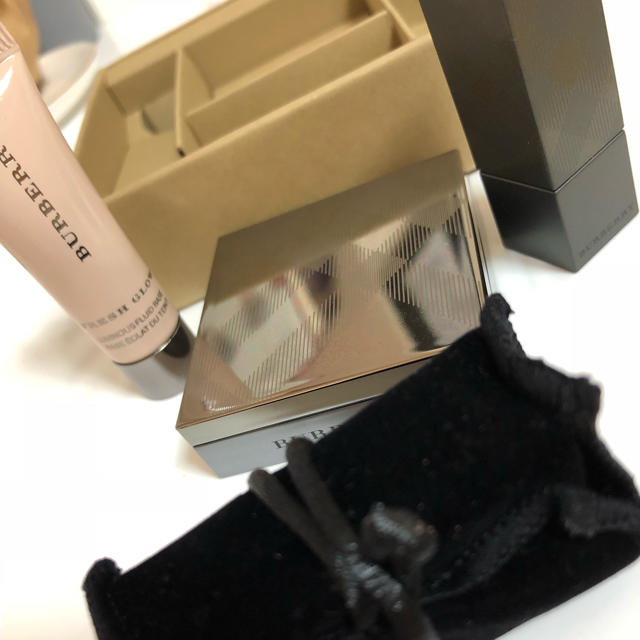 BURBERRY(バーバリー)のBURBERRY Beauty Box コスメ/美容のキット/セット(コフレ/メイクアップセット)の商品写真