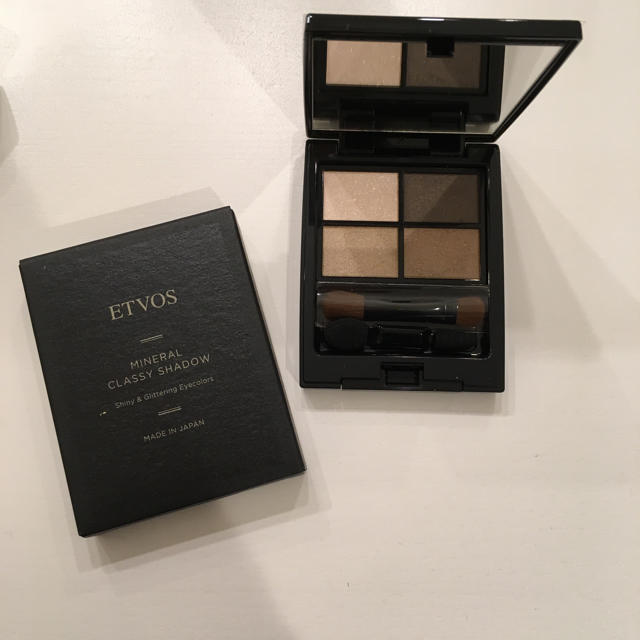 ETVOS(エトヴォス)のETVOS アイシャドウ スモーキーブラウン コスメ/美容のベースメイク/化粧品(アイシャドウ)の商品写真