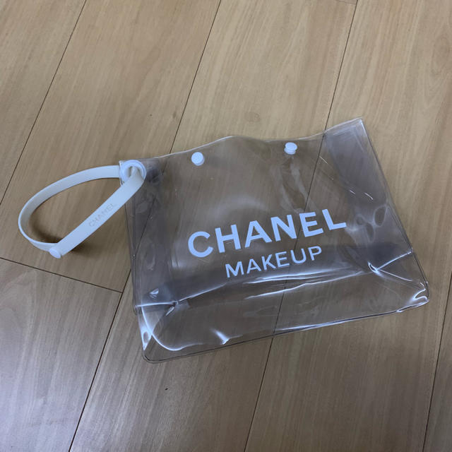 CHANEL(シャネル)のシャネル ビニール メイクアップ バック レディースのファッション小物(ポーチ)の商品写真