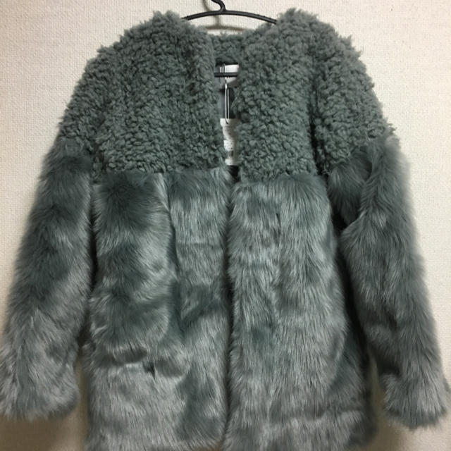 MURUA(ムルーア)のムルーア レディースのジャケット/アウター(毛皮/ファーコート)の商品写真