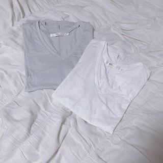 アズールバイマウジー(AZUL by moussy)のＶネック Tシャツ 長袖 2枚セット(Tシャツ(長袖/七分))