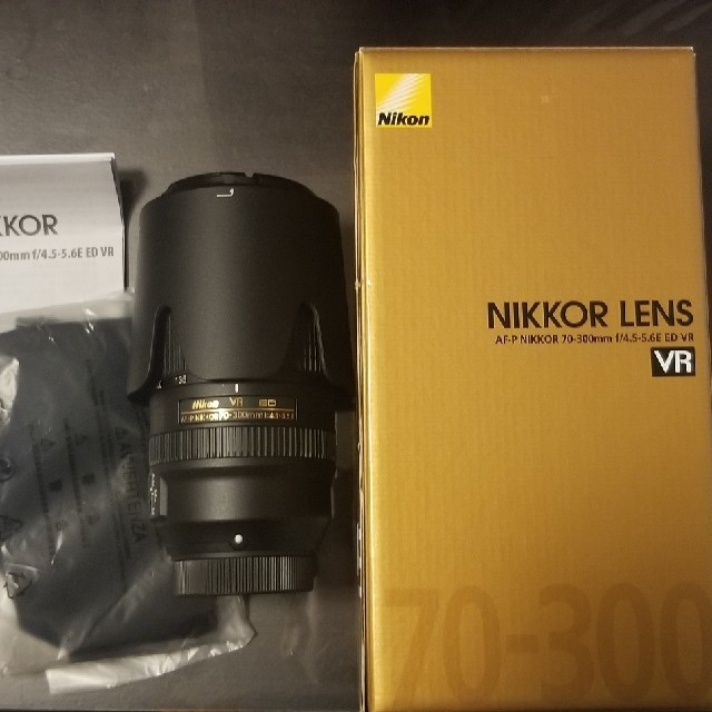 Nikon(ニコン)のAF-P NIKKOR 70-300mm f/4,5-5,6 ED VR スマホ/家電/カメラのカメラ(レンズ(ズーム))の商品写真
