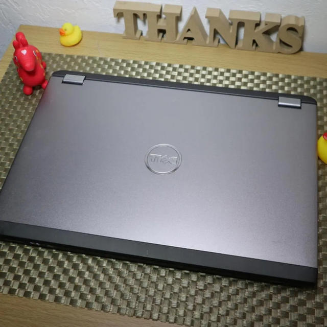 DELL(デル)の極薄＆軽量モバイルCorei3/Win10/メ4G/無線/USB3.0/カメラ スマホ/家電/カメラのPC/タブレット(ノートPC)の商品写真