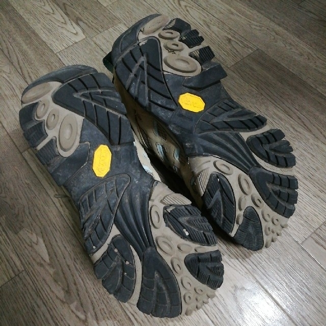 MERRELL(メレル)のメレル MERRELL MOAB MID GORE-TEX 22.5cm スポーツ/アウトドアのアウトドア(登山用品)の商品写真