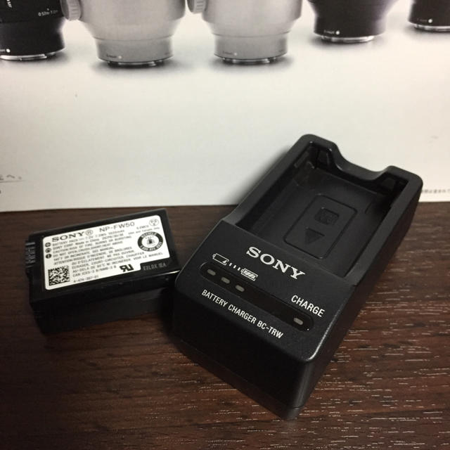 SONY - taiさん専用★SONY ACC-TRW NP-FW50 + BC-TRWの通販 by 日向's shop｜ソニーならラクマ