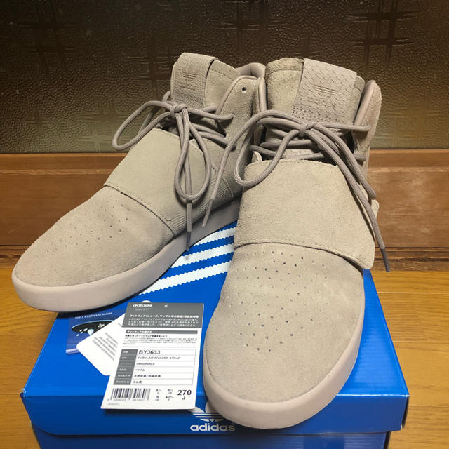 adidas(アディダス)のTUBULAR INVADER STRAP 27cm メンズの靴/シューズ(スニーカー)の商品写真