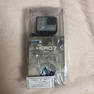 ゴープロ(GoPro)のGoPro hero7 white 新品未使用！！(コンパクトデジタルカメラ)