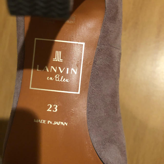 LANVIN on Blue スクエアトゥパンプス レディースの靴/シューズ(ハイヒール/パンプス)の商品写真