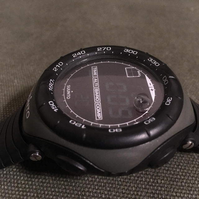 SUUNTO(スント)のSUUNTO VECTOR スント ベクター 時計 アウトドア キャンプ 登山 メンズの時計(腕時計(デジタル))の商品写真