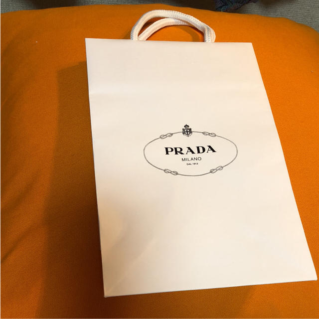 PRADA - プラダ ショップ袋の通販 by アンアン's shop｜プラダならラクマ