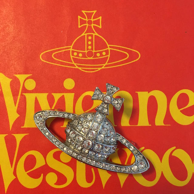 Vivienne Westwood(ヴィヴィアンウエストウッド)のVivienne Westwoodオーブブローチ レディースのアクセサリー(ブローチ/コサージュ)の商品写真