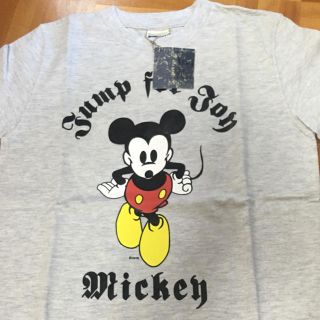 ディズニー(Disney)の═新品・未使用═ディズニー☆ミッキー☆グレーTシャツ(Tシャツ(半袖/袖なし))