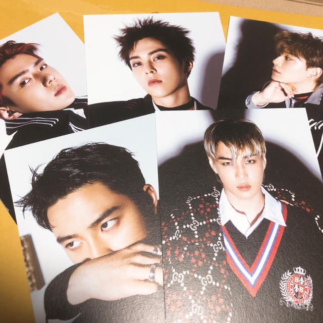 EXO(エクソ)のEXO TEMPO アルバム チャニョル MODERATO トレカ セット エンタメ/ホビーのCD(K-POP/アジア)の商品写真