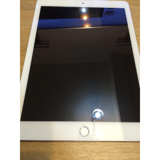 iPad 128GB wi-fi シルバー 美品の通販 by アキshop｜アイパッドならラクマ - iPad PRO 9.7インチ 25%OFF