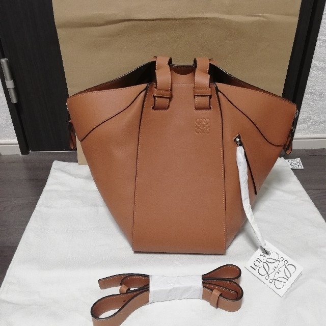 LOEWE - 値下げします!ロエベ☆未使用ハンモックバックの通販 LOEWE - 値下げします!ロエベ☆未使用ハンモックバックの通販
