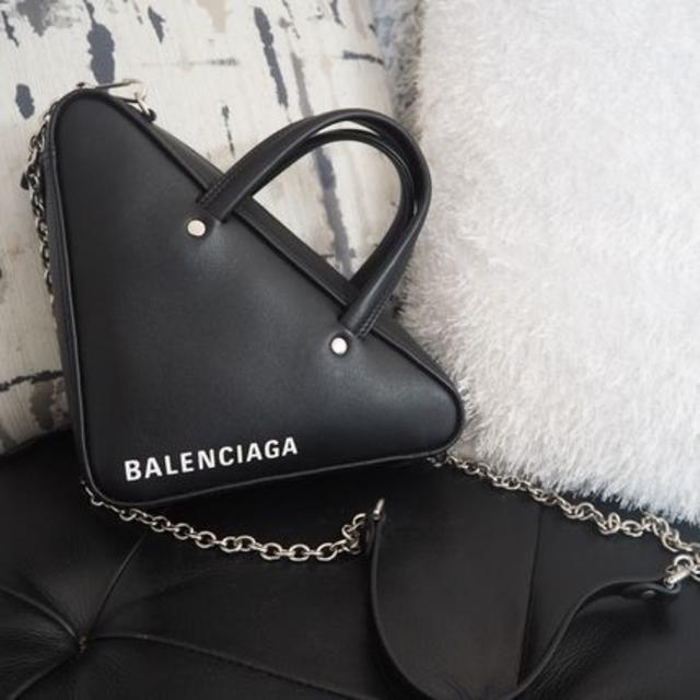 Balenciaga - 【新品】BALENCIAGA トライアングル XS レザーバッグ