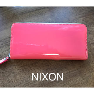 ニクソン(NIXON)のNIXON 長財布 ピンク(財布)