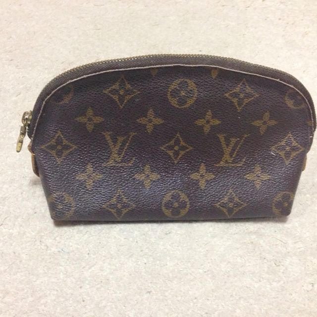 LOUIS VUITTON(ルイヴィトン)のヴィトン ポーチ レディースのファッション小物(ポーチ)の商品写真