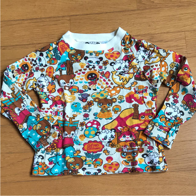 GrandGround(グラグラ)のグラグラ  ロンT 110-115 キッズ/ベビー/マタニティのキッズ服女の子用(90cm~)(Tシャツ/カットソー)の商品写真