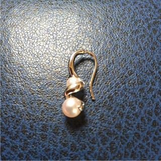 ミキモト(MIKIMOTO)のミキモト K18 片方のみ ピアス(ピアス(片耳用))