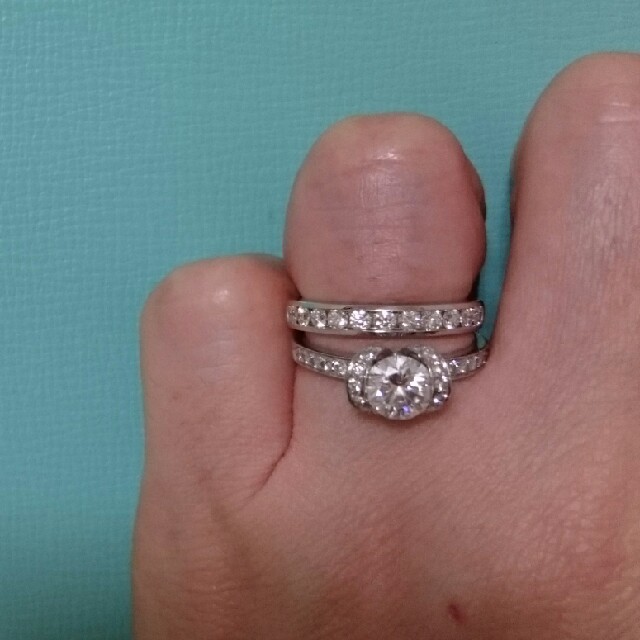 Tiffany & Co.(ティファニー)のお値下げしました  ティファニー pt ハーフサークル ダイヤ バンドリング レディースのアクセサリー(リング(指輪))の商品写真